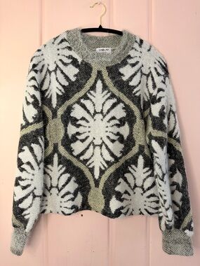 Sam & Lavi Women's Sweater in Black and Gray Sz medium